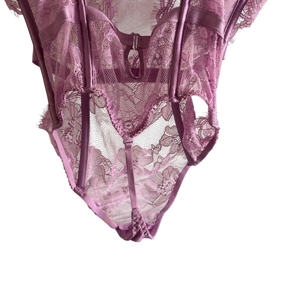 NWT Victoria's Secret Very Sexy Bombshell Lace Teddy Push Up Size Medium - Picture 7 of 15